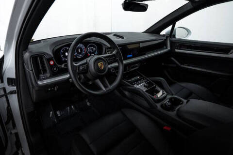 2024 Porsche Cayenne