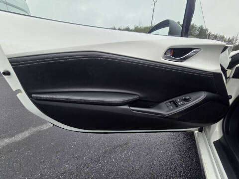 2023 Mazda MX-5 Miata RF Grand Touring