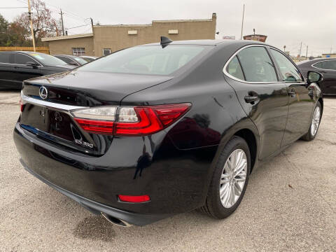 2016 Lexus ES 350 for sale at Mario Motors in South Houston TX