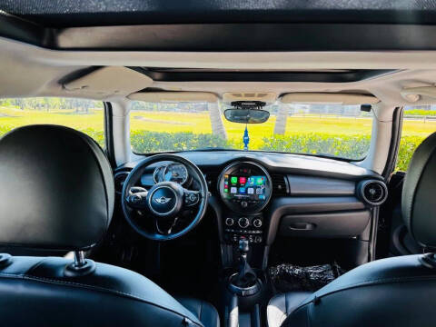 2015 MINI Hardtop 2 Door Cooper