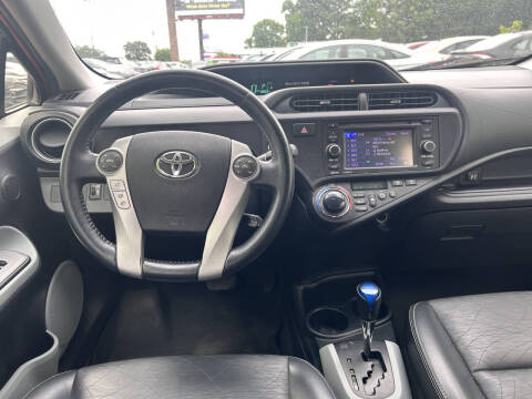 2013 Toyota Prius c Two