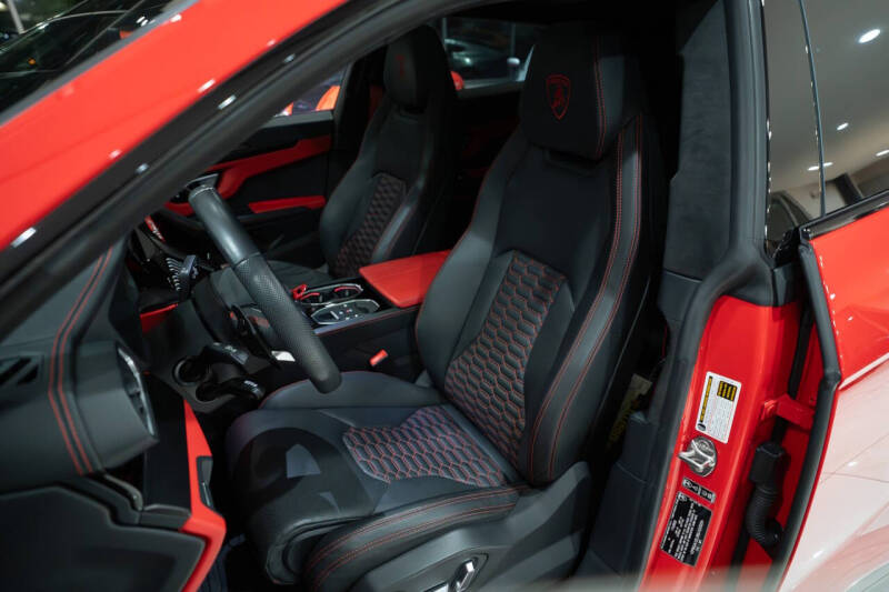 2022 Lamborghini Urus