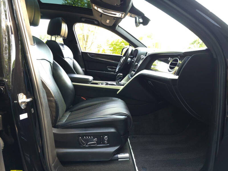 2020 Bentley Bentayga V8