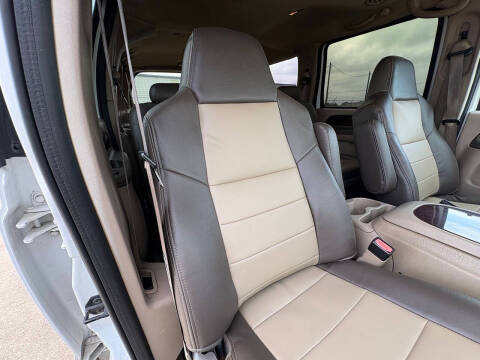 2004 Ford Excursion Eddie Bauer