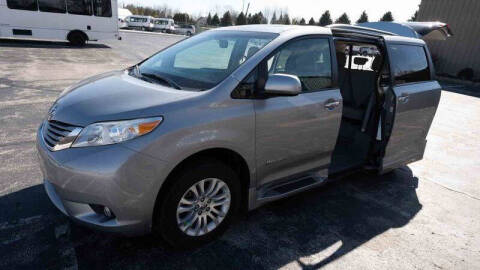 2016 Toyota Sienna