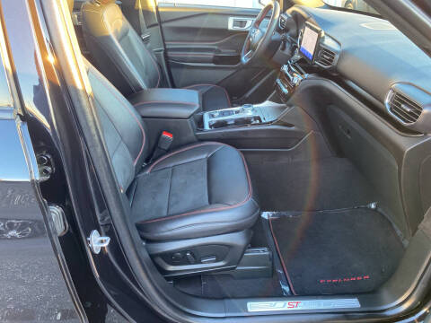 2023 Ford Explorer ST-Line