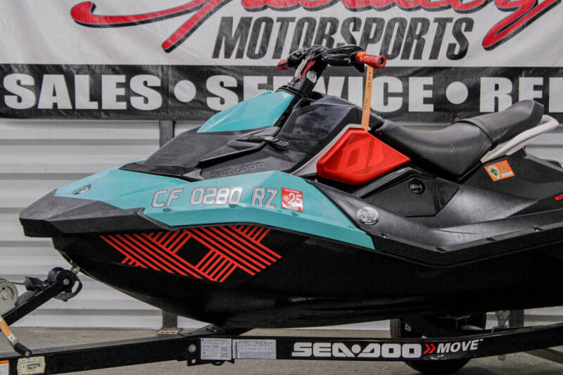 2017 Sea-Doo Spark Trixx