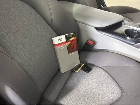 2018 Toyota Camry LE