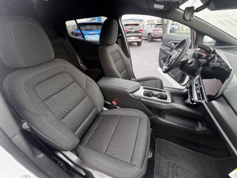 2025 Chevrolet Equinox EV LT