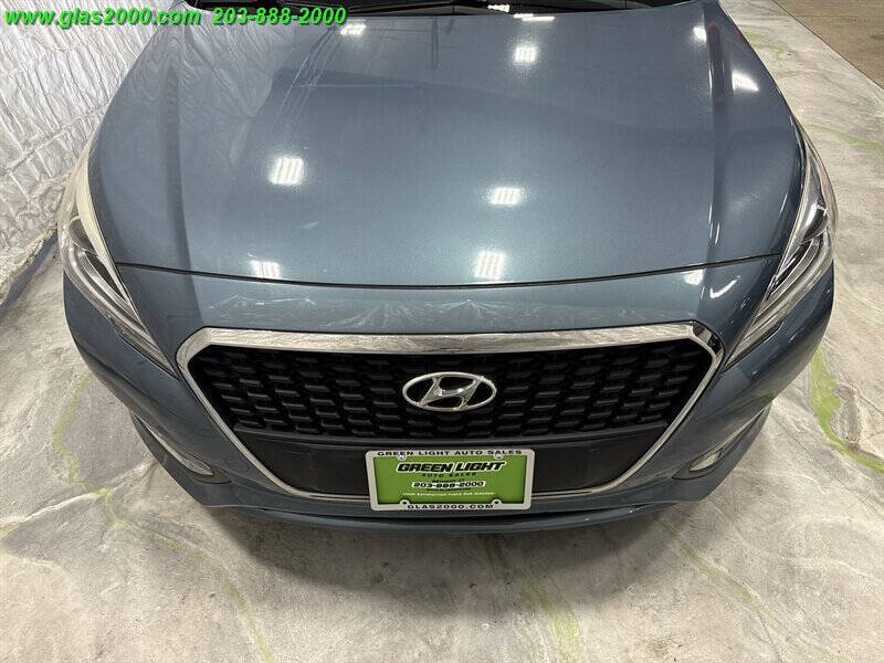 2016 Hyundai Sonata Hybrid SE