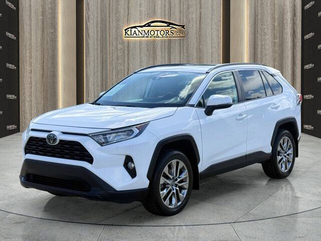 2019 Toyota RAV4 XLE Premium