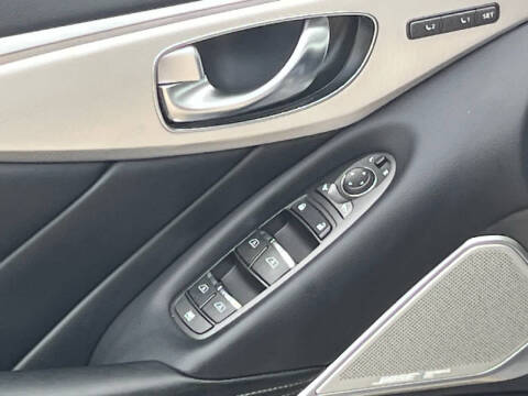 2022 Infiniti Q50 Luxe