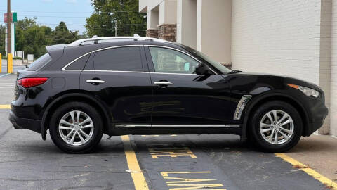 2012 Infiniti FX35