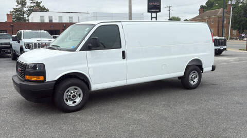 2026 GMC Savana 2500