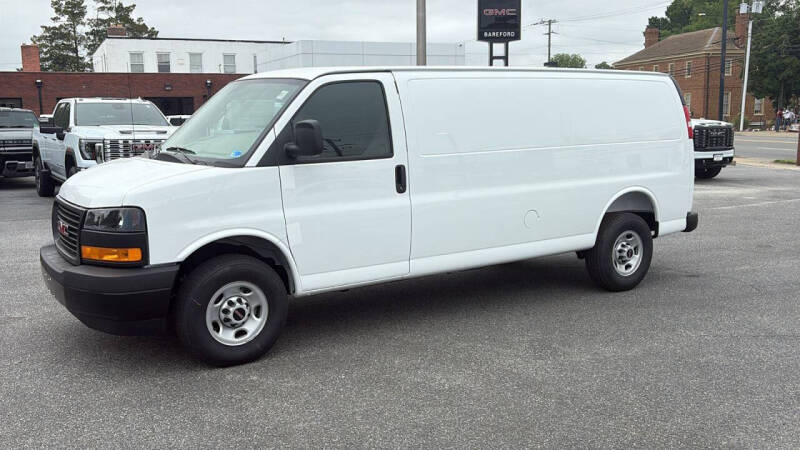 2026 GMC Savana 2500