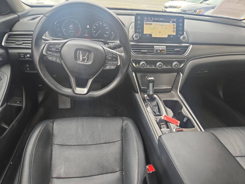 2018 Honda Accord EX-L w/Navi