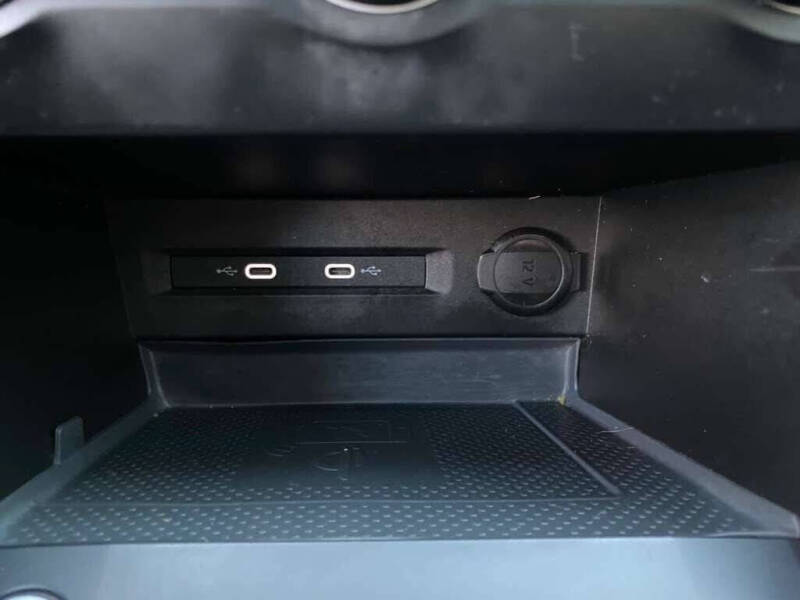 2022 Volkswagen Taos SE 4Motion