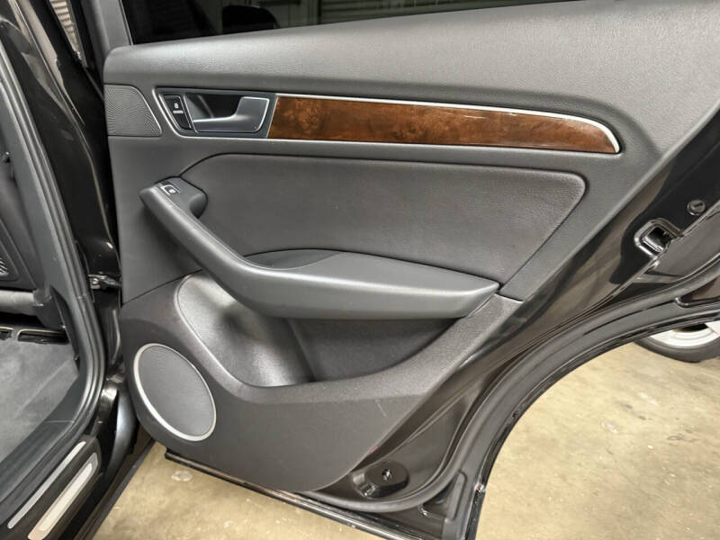 2016 Audi Q5 2.0T quattro Premium Plus