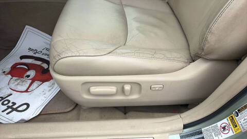 2010 Toyota Avalon