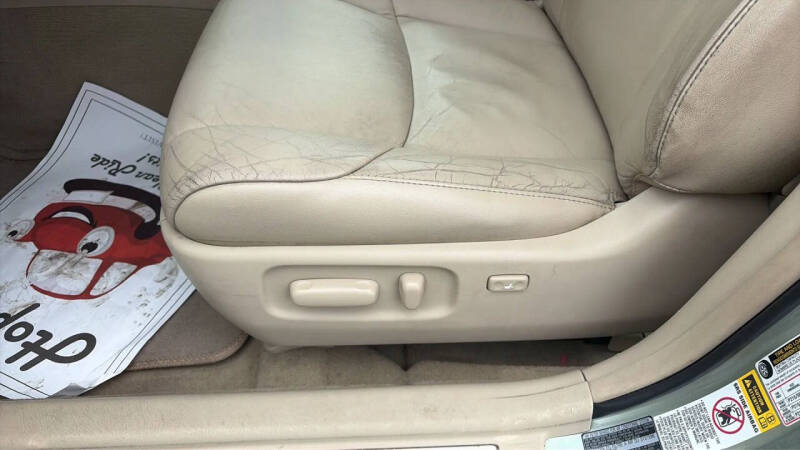 2010 Toyota Avalon