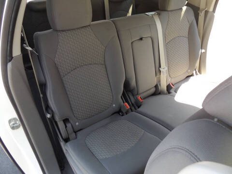 2012 Chevrolet Traverse LS