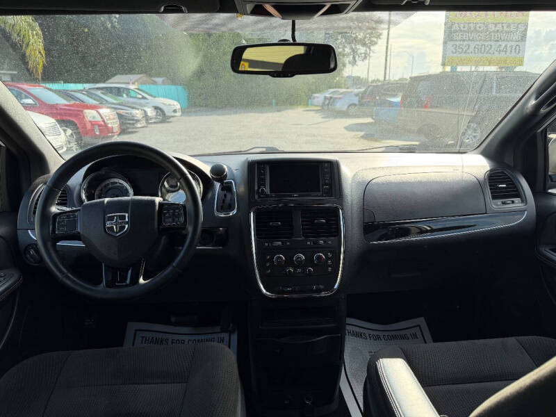 2017 Dodge Grand Caravan SE Plus