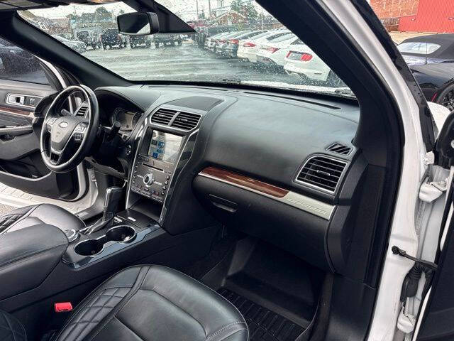 2018 Ford Explorer Platinum