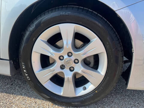 2013 Toyota Sienna SE 8-Passenger