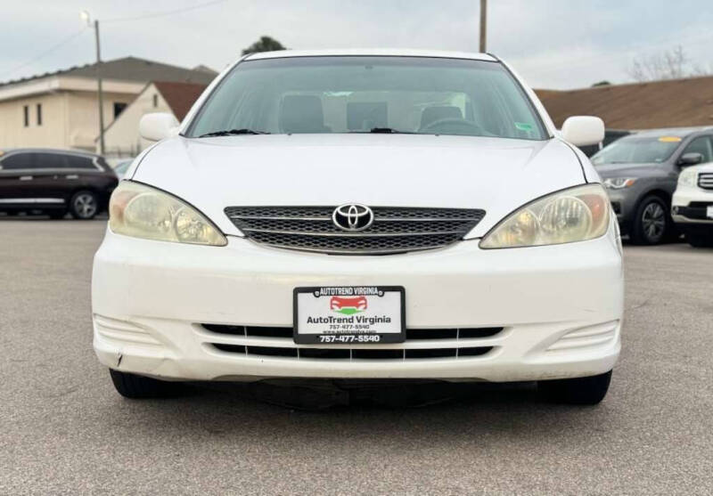 2004 Toyota Camry LE