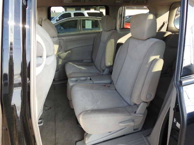 2017 Nissan Quest SV