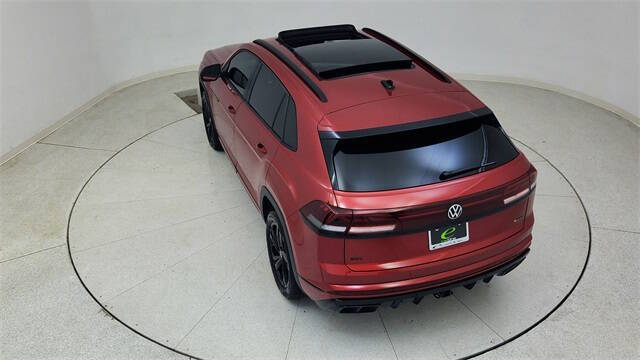 2025 Volkswagen Atlas Cross Sport SEL R-Line Black 4Motion