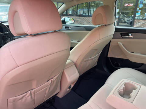 2016 Hyundai Sonata SE