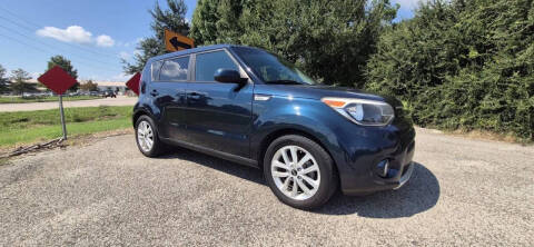 2017 Kia Soul +