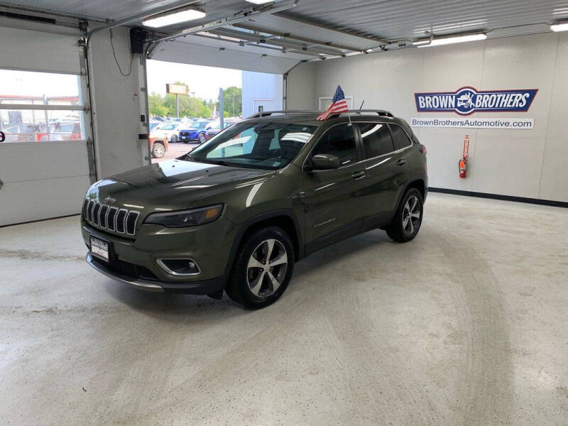 2019 Jeep Cherokee Limited's photo