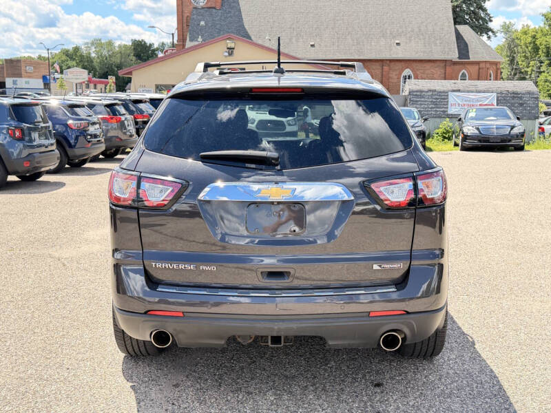 2017 Chevrolet Traverse Premier