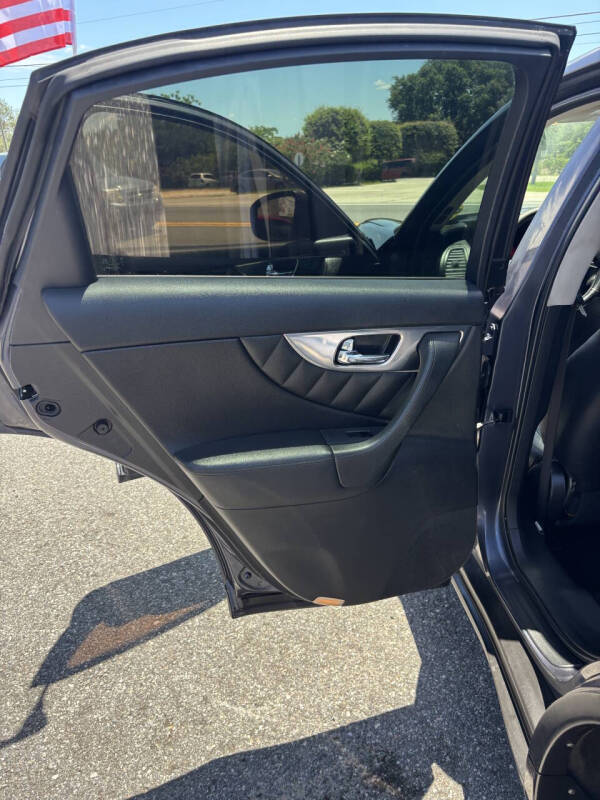 2010 Infiniti FX35