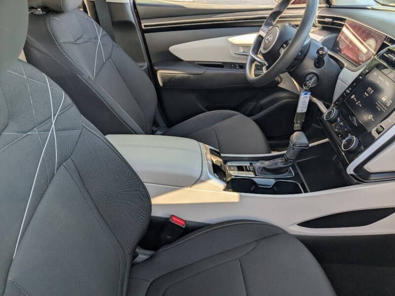 2024 Hyundai Tucson SE