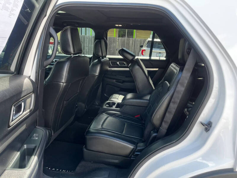 2018 Ford Explorer Platinum