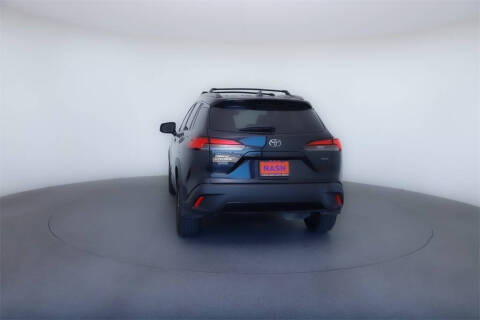 2022 Toyota Corolla Cross XLE