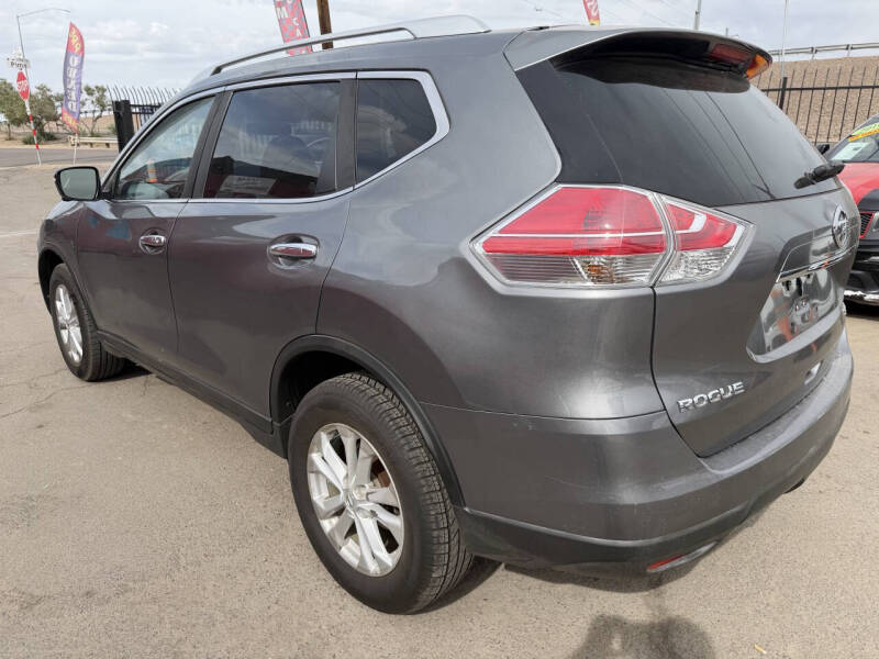 2016 Nissan Rogue SV