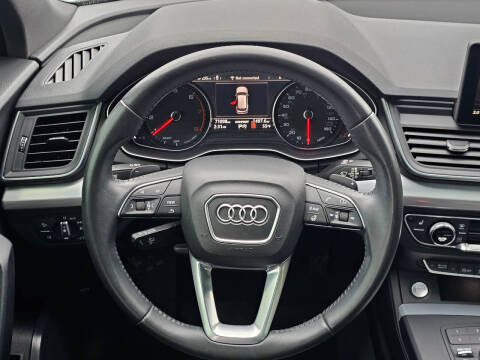 2020 Audi Q5 quattro Premium 45 TFSI