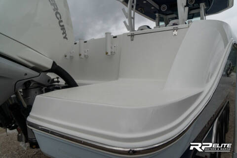 2021 Crevalle 33