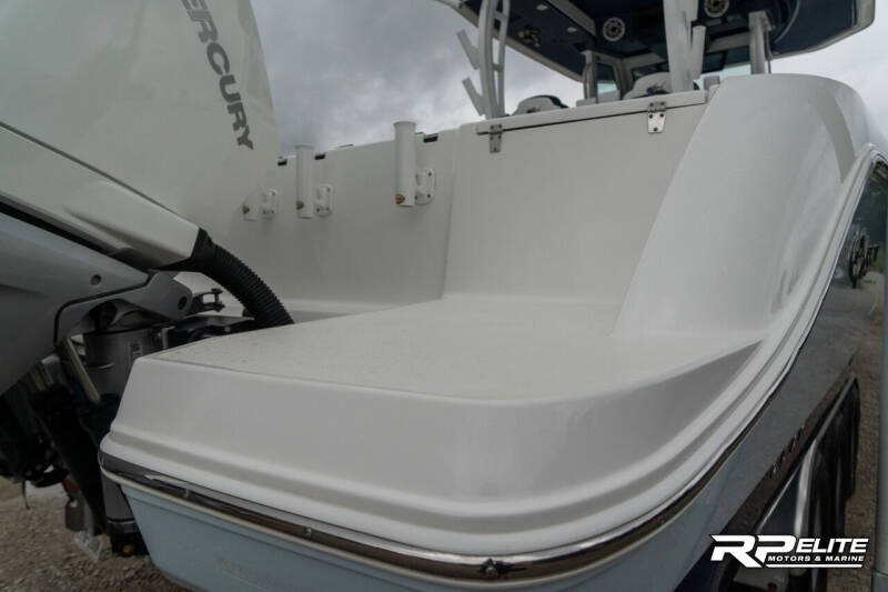 2021 Crevalle 33