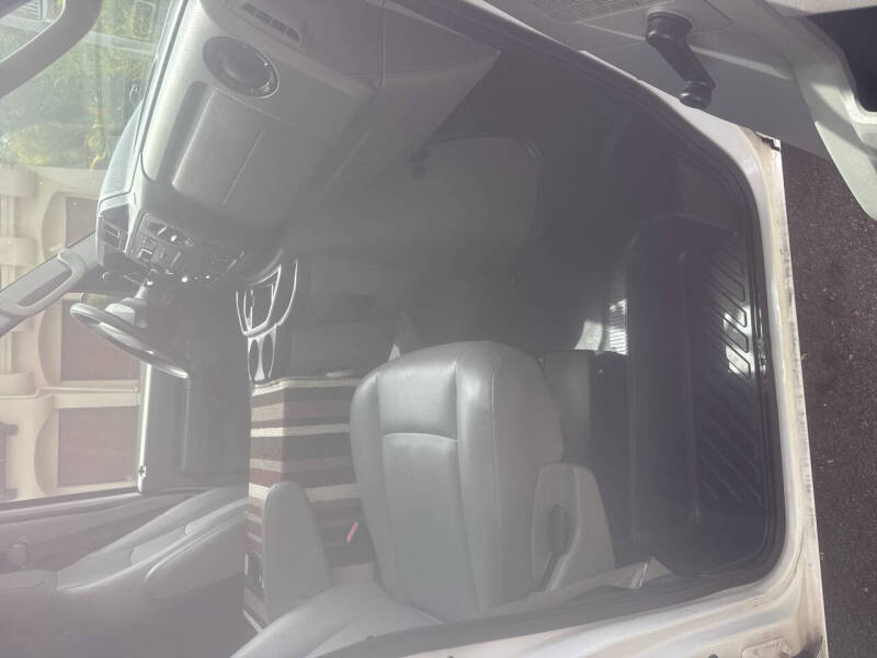 2011 Ford E-Series E-250