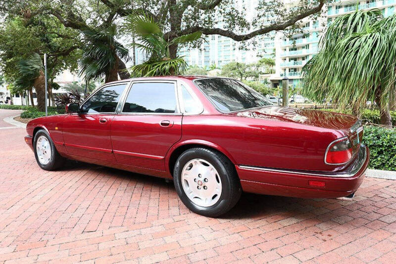 1997 Jaguar XJ-Series XJ6