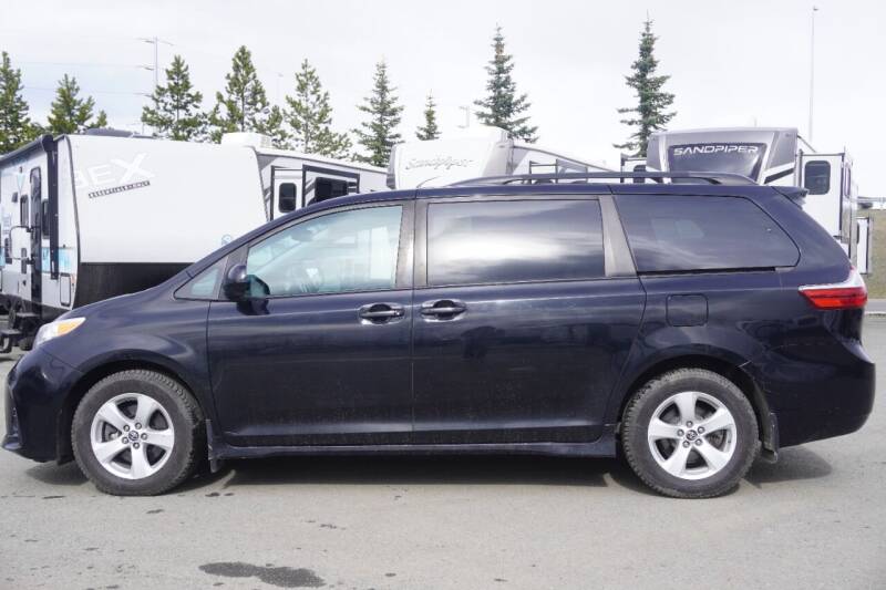 Used 2019 Toyota Sienna LE with VIN 5TDKZ3DCXKS008062 for sale in Anchorage, AK