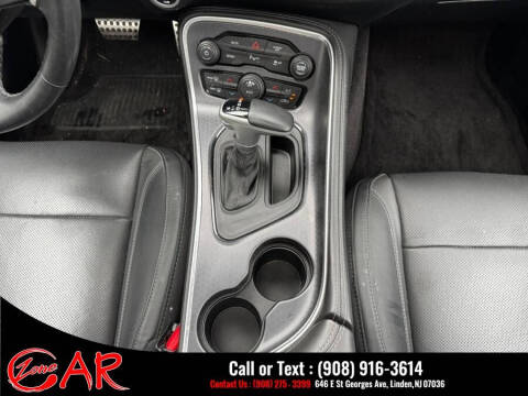 2018 Dodge Challenger SXT Plus