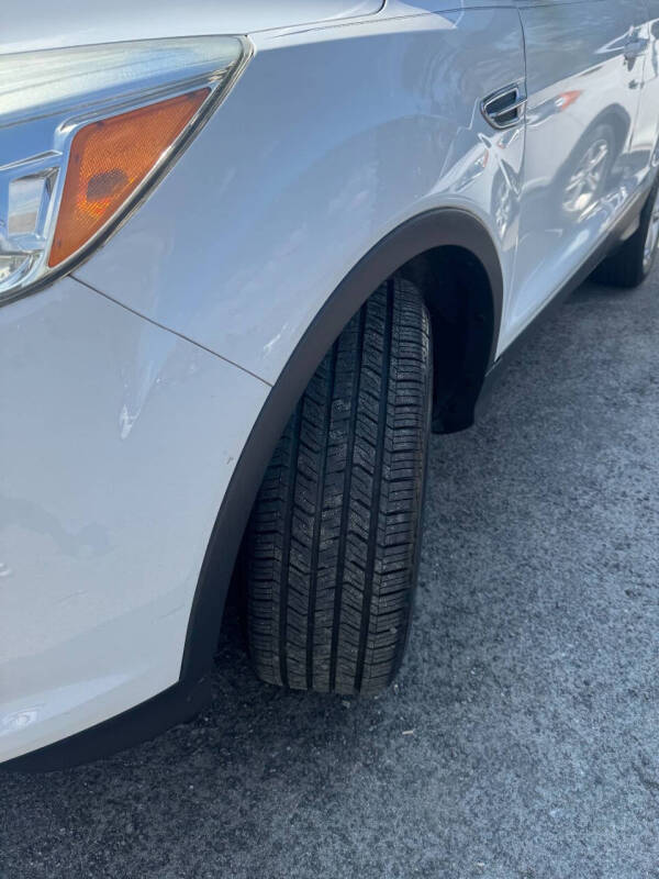 2015 Ford Escape SE