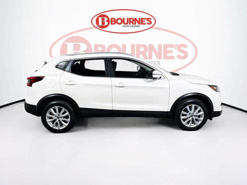 2022 Nissan Rogue Sport SV