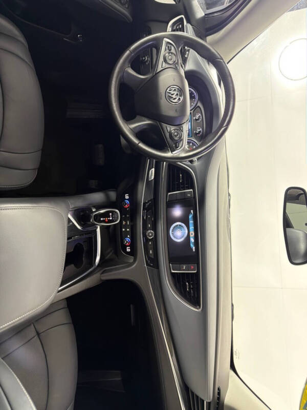 2019 Buick Enclave Essence